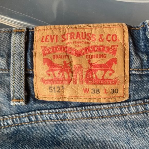 LEVI'S WATER PATERNED MENS JEANS 38x30 Like New - Picture 9 of 9
